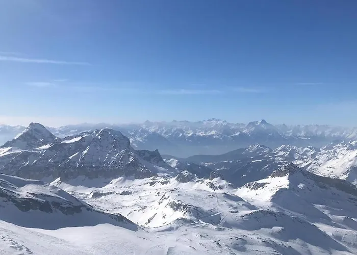 アパート Fiocco Di Neve ブレウイル・チェルヴィナイア